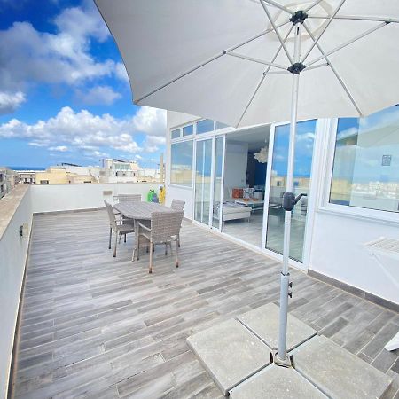 Penthouse "Maltese scent" Appartement Mellieħa Buitenkant foto