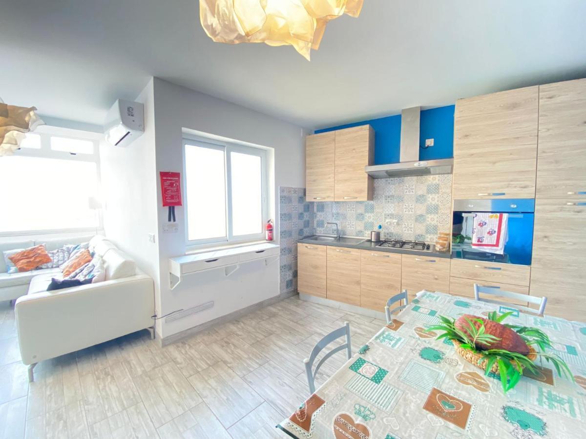Penthouse "Maltese scent" Appartement Mellieħa Buitenkant foto